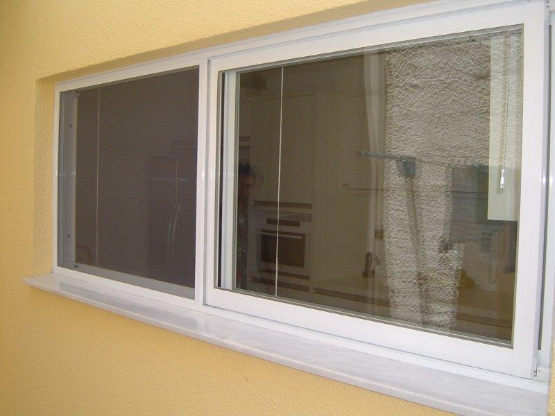 Tela para janela contra mosquito da dengue